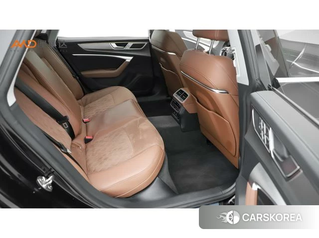 Audi A7L 2025 Черный из Китая, фото 4
