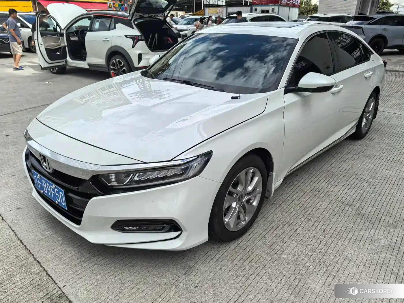 Honda Accord 2019 Белый из Китая, фото 4