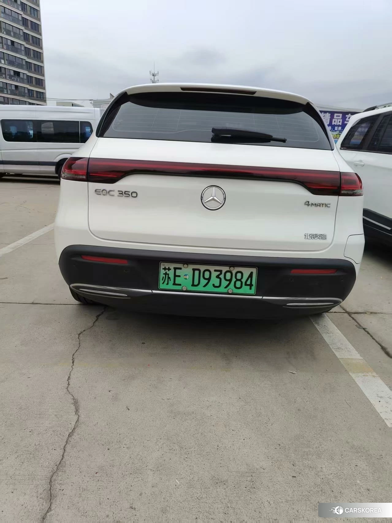 Mercedes-Benz EQC 2021 Белый из Китая, фото 4