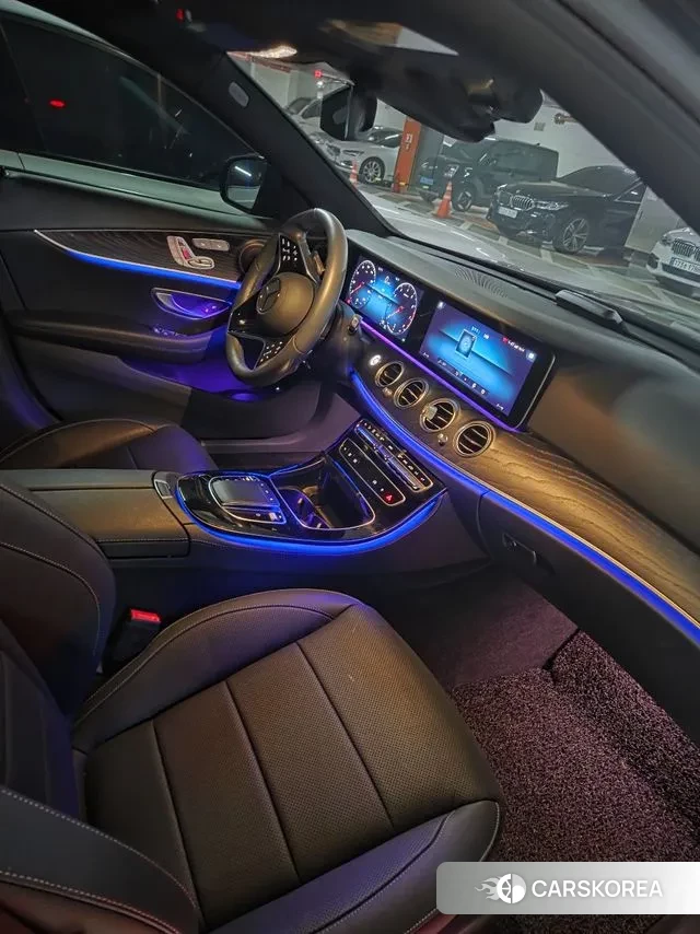 Mercedes-Benz E-Class W213 2022 Черный из Кореи, фото 4