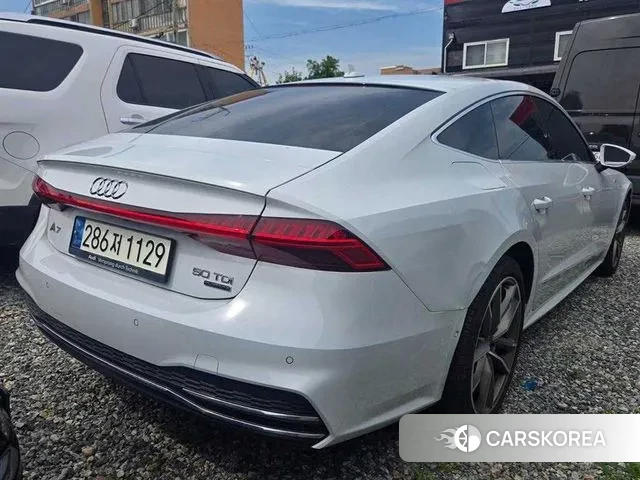 Audi A7 (4K) id 3181728 из Кореи 13