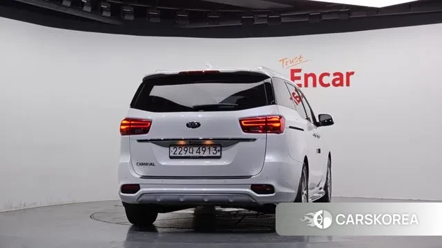 Kia The New Carnival id 3055246 из Кореи 14