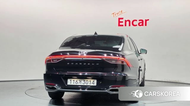 Hyundai The New Grandeur IG Hybrid id 4763597 из Кореи 30