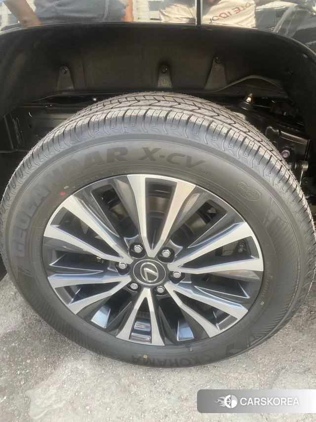 Lexus LX 2024 Черный из Китая, фото 5