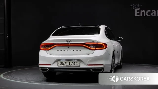 Hyundai Grandeur IG id 2981982 из Кореи 14