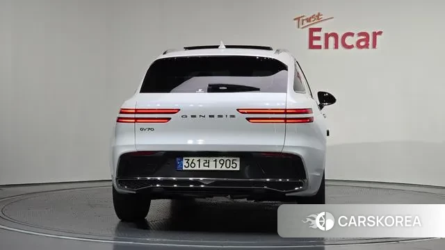 Genesis GV70 id 3388433 из Кореи 14