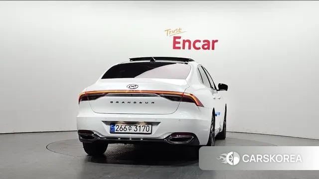 Hyundai The New Grandeur IG Hybrid id 3389490 из Кореи 14