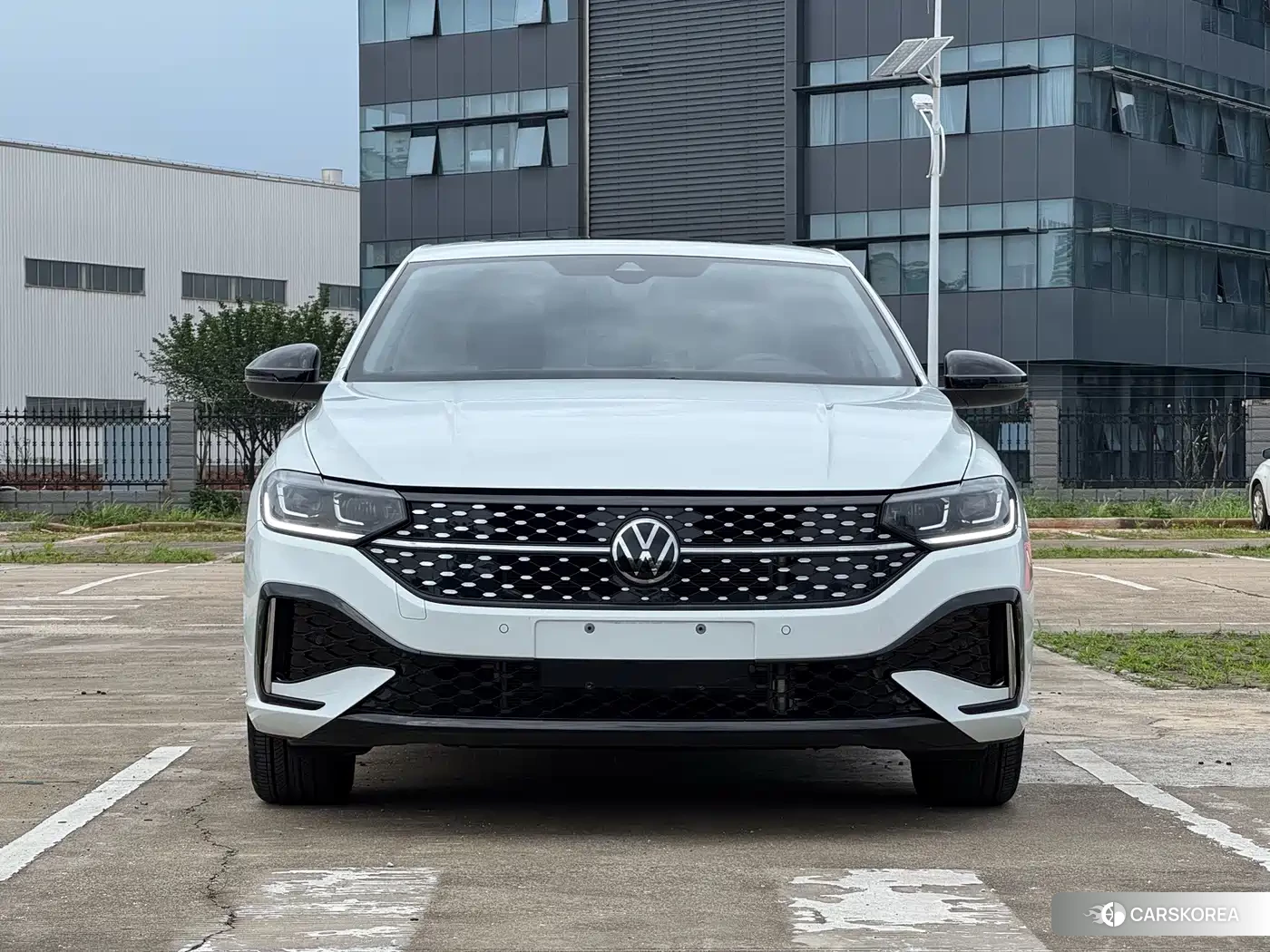 Volkswagen Lavida 2025 Белый из Китая, фото 4