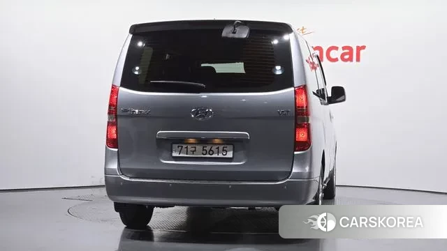 Hyundai The New Grand Starex id 3488846 из Кореи 14