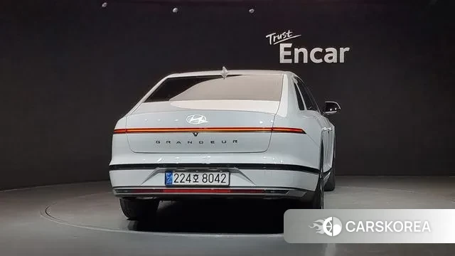 Hyundai Grandeur (GN7) id 3517567 из Кореи 14