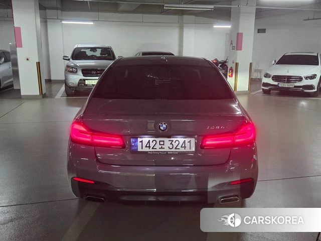 BMW 5 Series (G30) id 4864527 из Кореи 10