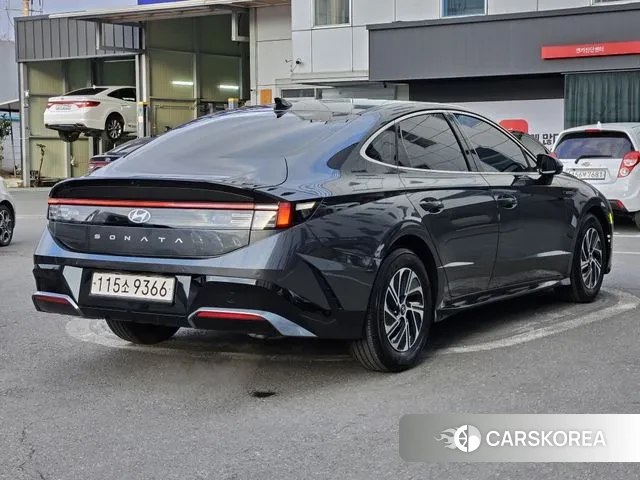 Hyundai Sonata D Edge Hybrid (DN8) id 3732638 из Кореи 12