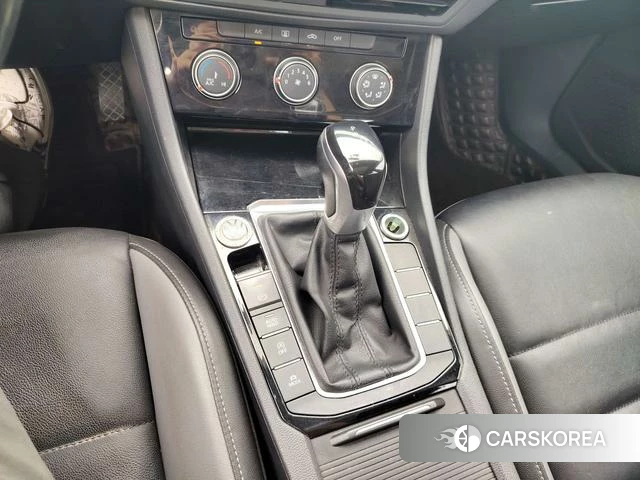 Volkswagen Sagitar 2021 Белый из Китая, фото 6