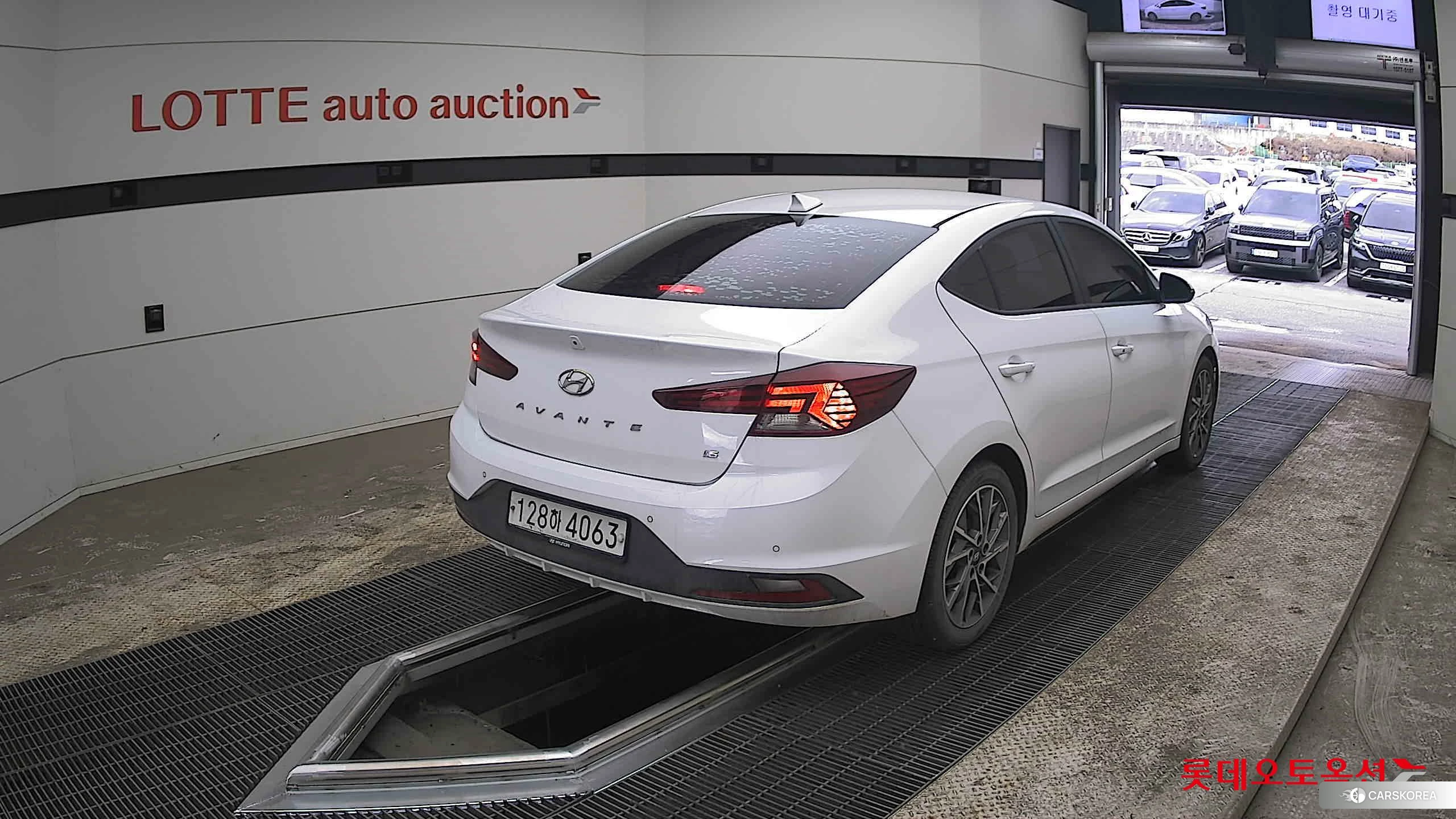 Hyundai Avante id 3869276 из Кореи 31