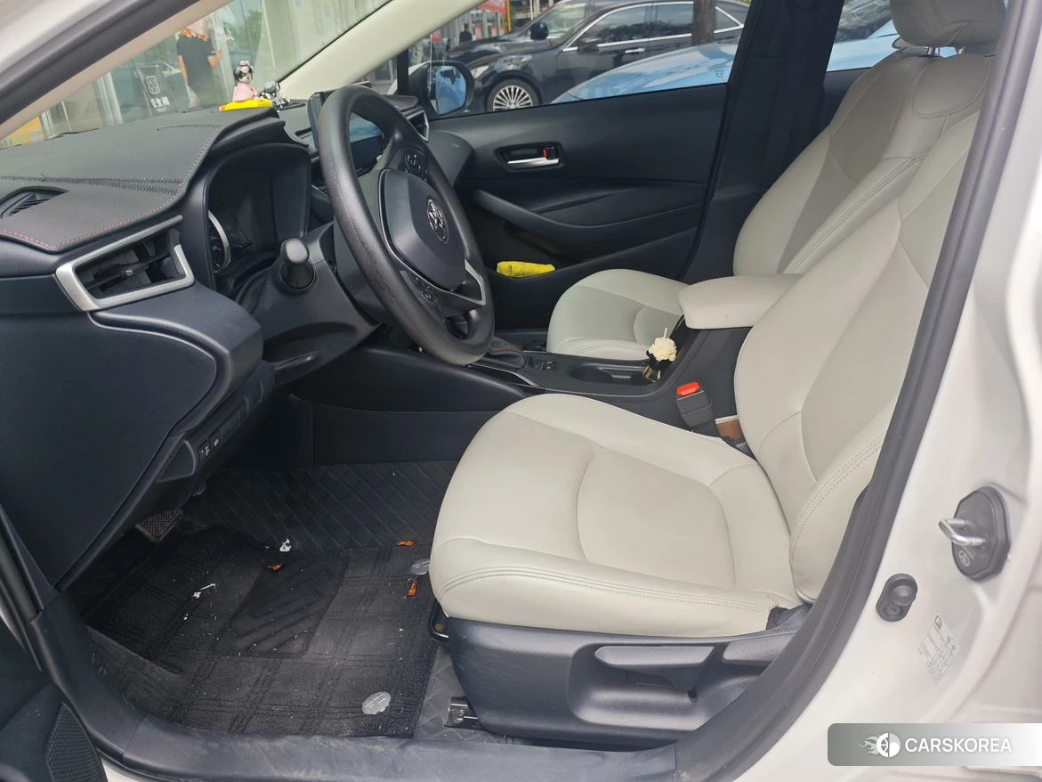 Toyota Corolla 2023 Белый из Китая, фото 4