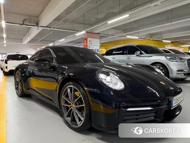 Porsche 911(992) id 3513993 из Кореи 14