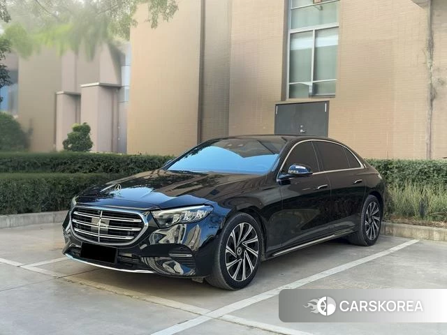 Mercedes-Benz E-class 2024 Черный из Китая, фото 4