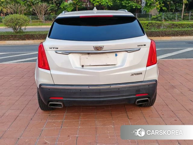 Cadillac XT5 id 4227284 из Китая 9