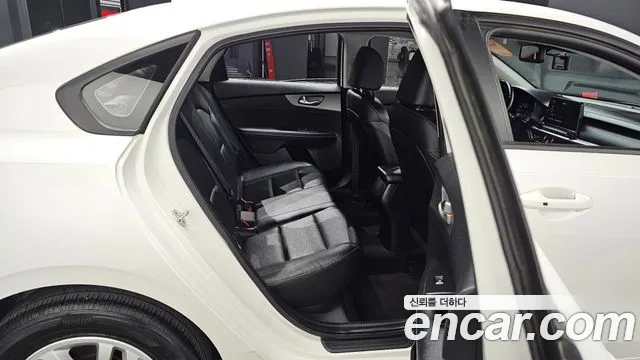 Kia Come New K3 id 2656455 из Кореи 14