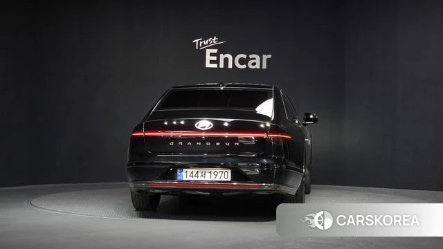 Hyundai Grandeur (GN7) id 4201352 из Кореи 27