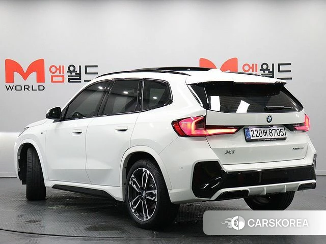 BMW X1 (U11) id 4211945 из Кореи 14