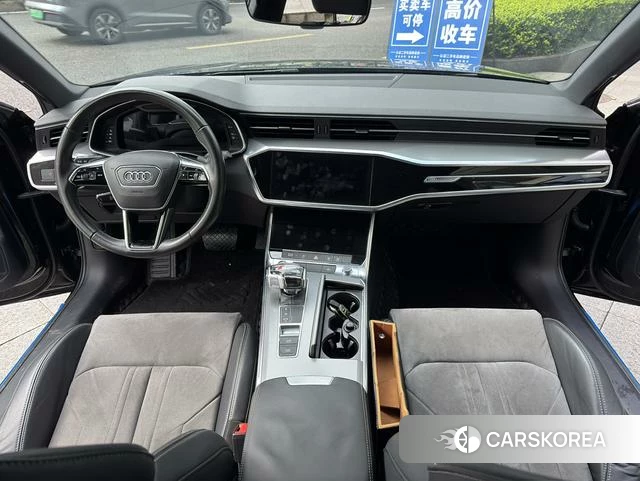Audi A6L id 4272486 из Китая 10