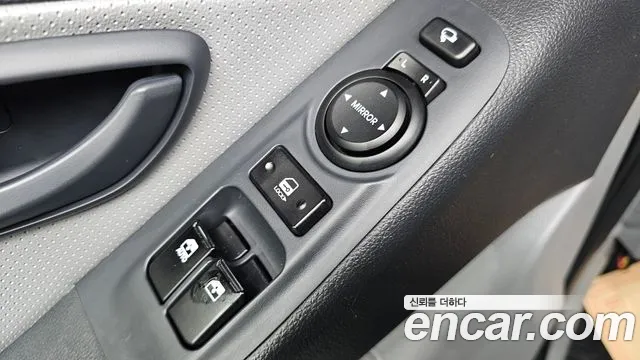 Hyundai The New Grand Starex id 2665214 из Кореи 14