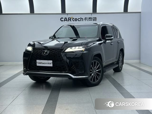 Lexus LX id 4263384 из Китая 27