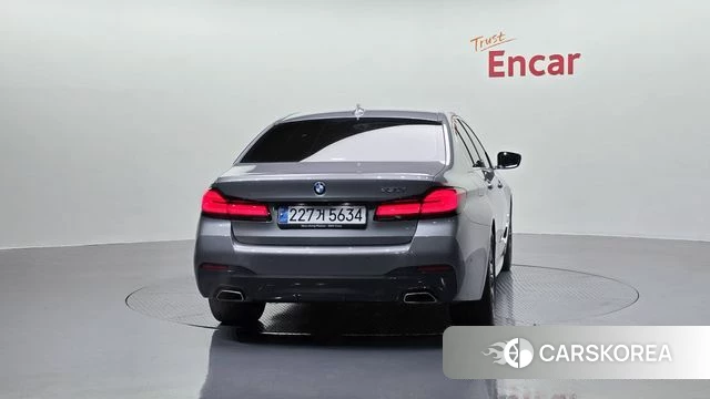 BMW 5 Series (G30) id 3877460 из Кореи 14