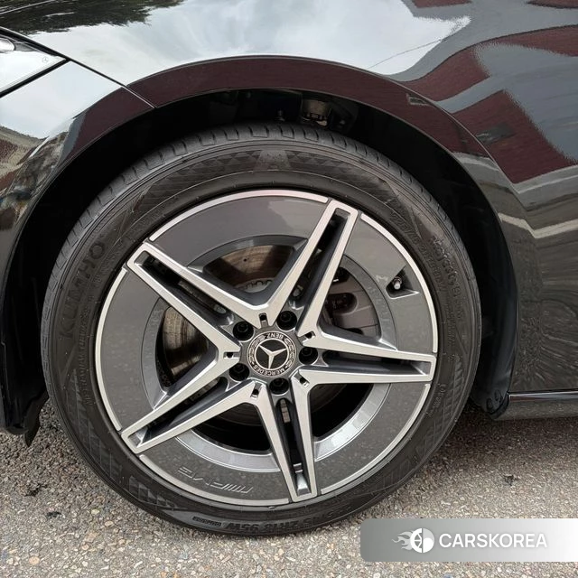 Mercedes-Benz C-Class W206 2024 Черный из Кореи, фото 4