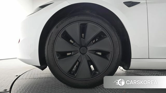 Tesla Model 3 id 4749241 из Кореи 27