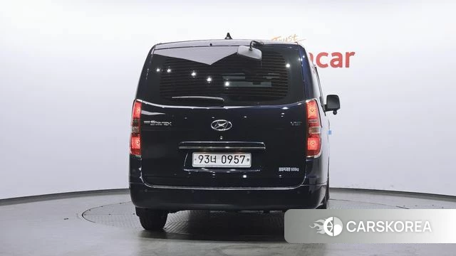 Hyundai The New Grand Starex id 4224799 из Кореи 14