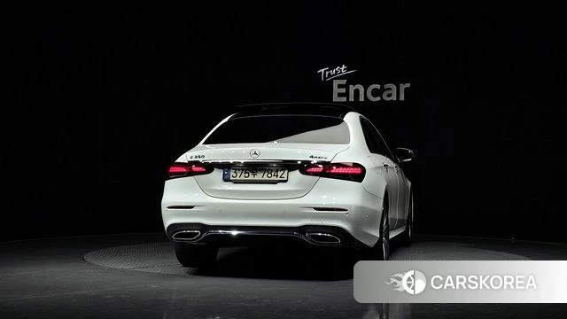 Mercedes-Benz E-Class W213 id 4231917 из Кореи 14