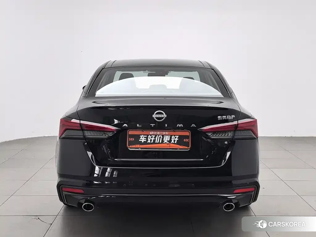 Nissan Altima id 4547936 из Китая 18