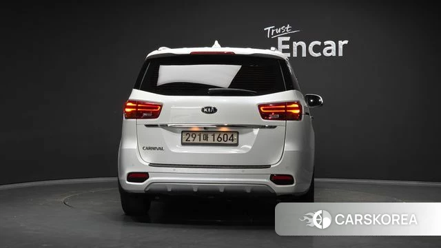 Kia The New Carnival id 4907379 из Кореи 14