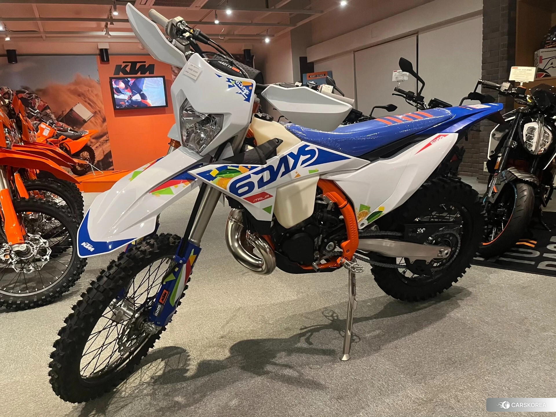 KTM 300EXC SIXDAYS 2026 из Японии, фото 4