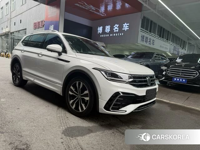 Volkswagen Tiguan L id 4255916 из Китая 17