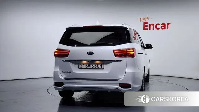 Kia The New Carnival id 2932079 из Кореи 14