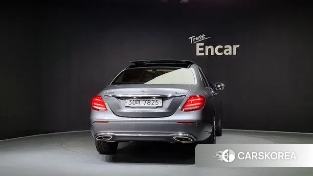 Mercedes-Benz E-Class W213 id 2986355 из Кореи 14