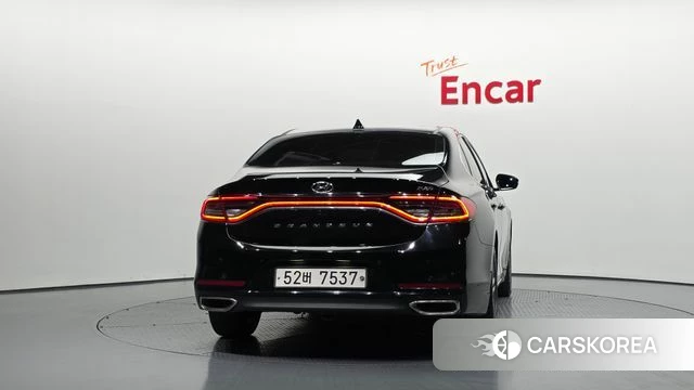 Hyundai Grandeur IG id 4520645 из Кореи 14