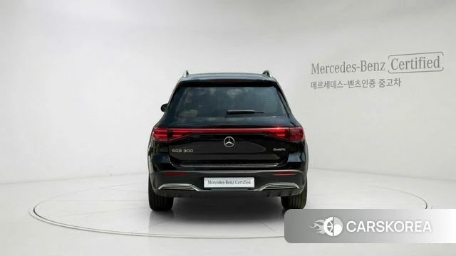 Mercedes-Benz EQB X243 2024 Черный из Кореи, фото 6