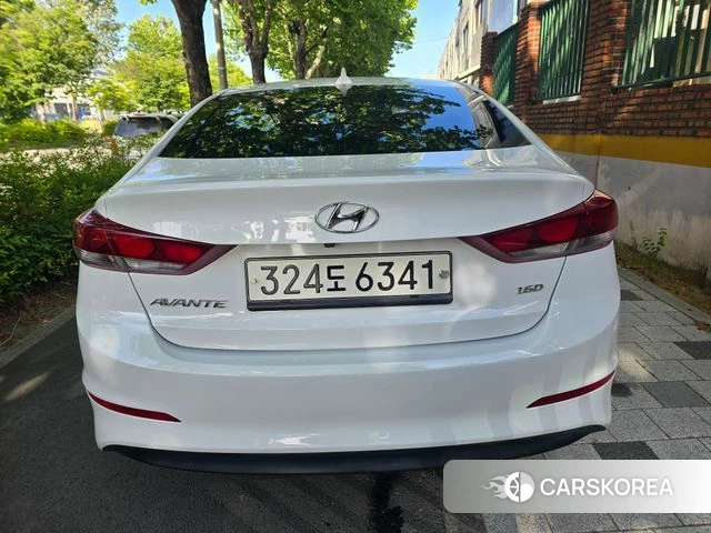 Hyundai Avante AD id 4339797 из Кореи 14