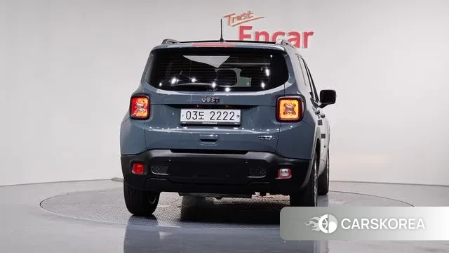 Jeep Renegade id 3249088 из Кореи 14