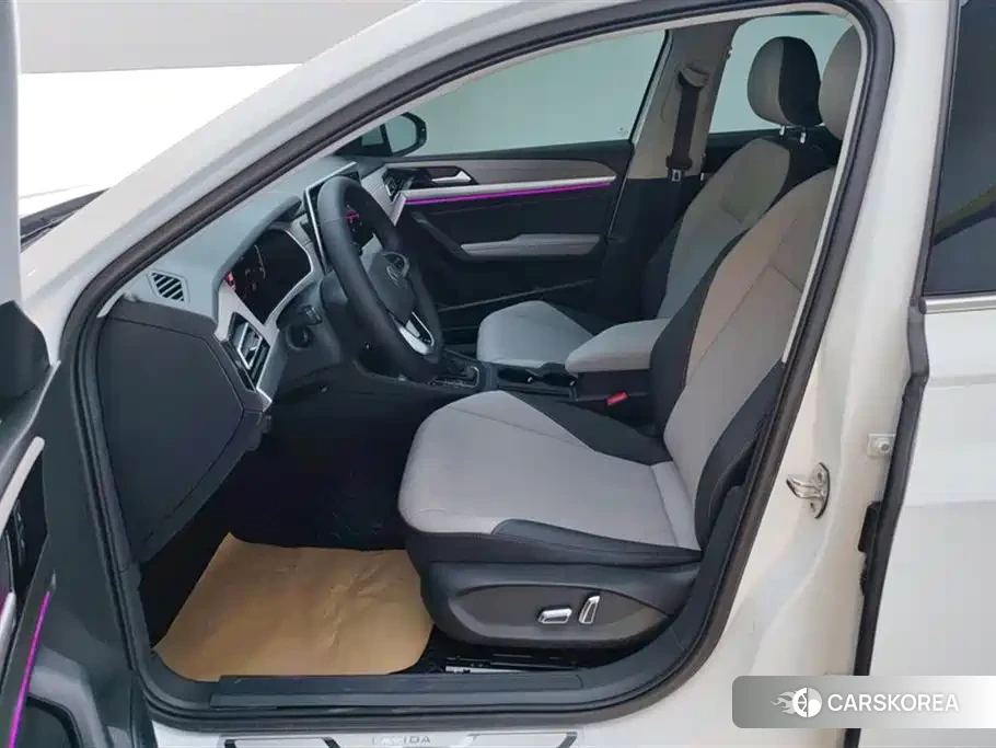 Volkswagen Lavida id 4570554 из Китая 10