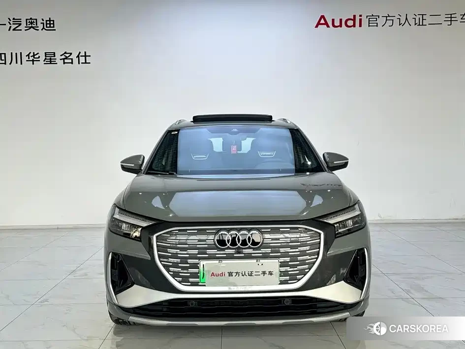 Audi Q4 e-tron 2024 Silver/gray из Китая, фото 6