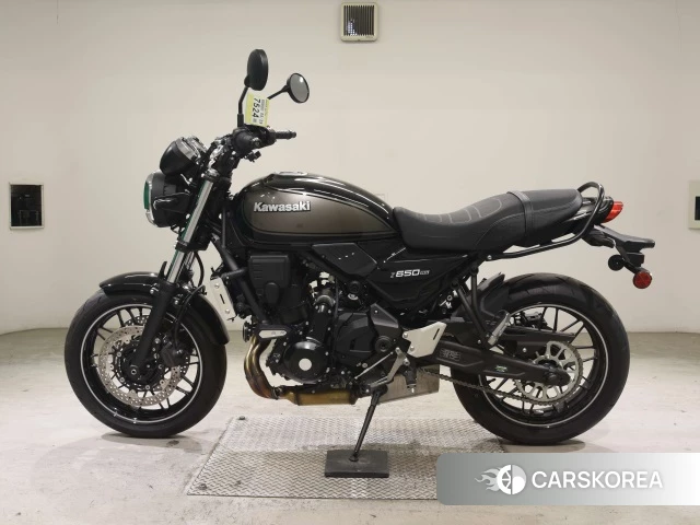 Kawasaki Z650RS 2024 из Японии, фото 2