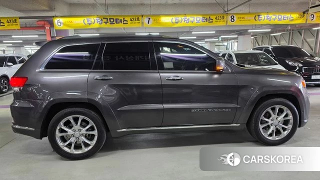 Jeep Grand Cherokee id 4518860 из Кореи 14