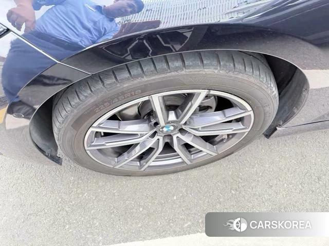 BMW 3 series 2024 Черный из Китая, фото 4