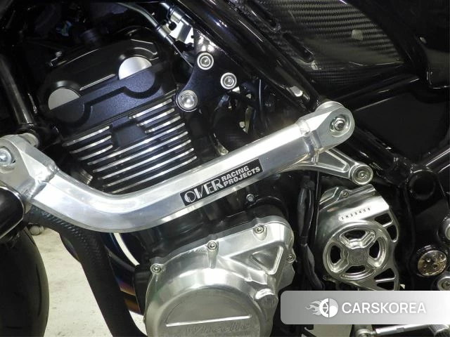 Engine photo