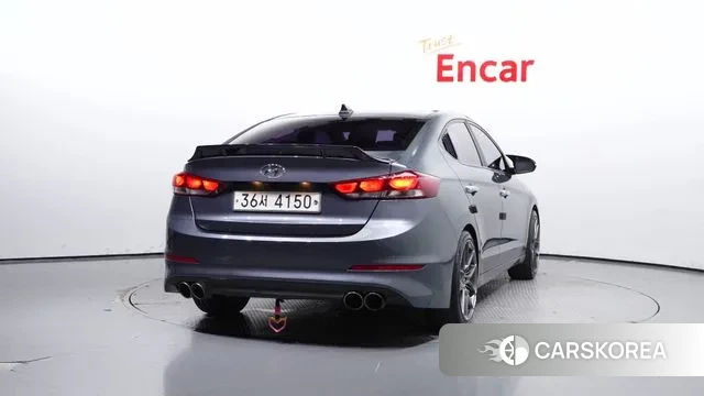 Hyundai Avante AD id 3055804 из Кореи 14